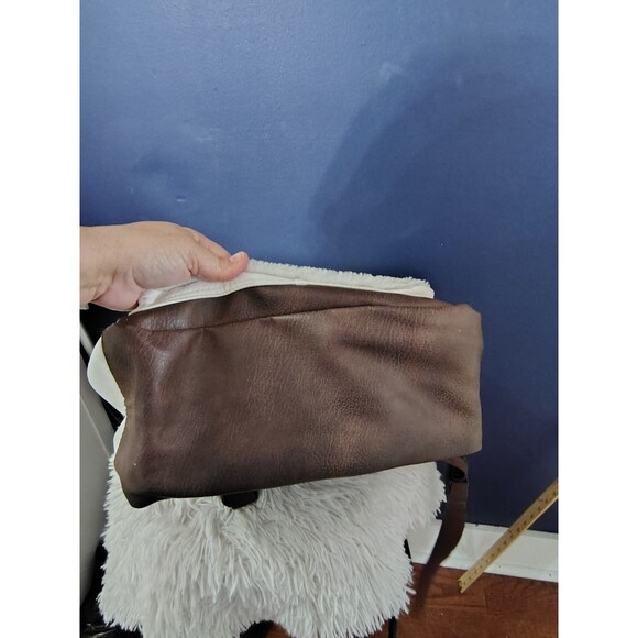 Bioworld Harry Potter Hedwig Owl Faux Leather School Backpack Bag - Picture 9 of 10